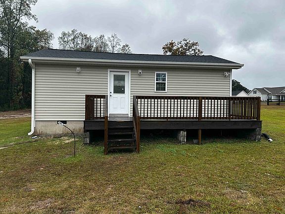 3rd image of 255 Ole Maple St.