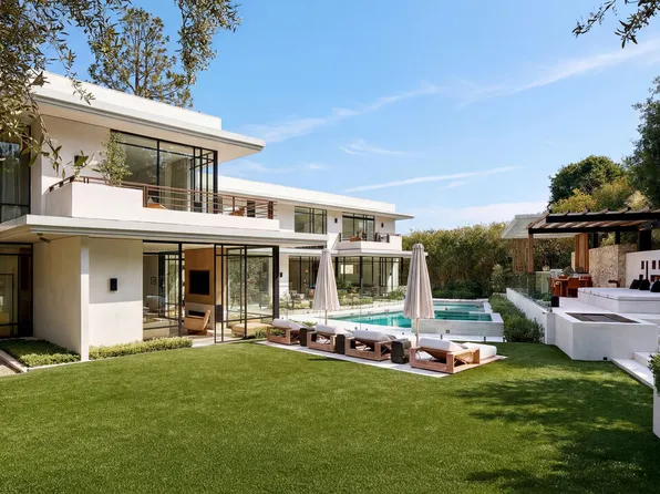 9509 Heather Rd, Beverly Hills, CA 90210