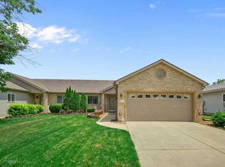 1603 Rokosz Ln, Dyer, IN 46311