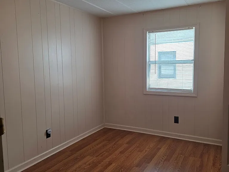 400 Wexford Dr — Photo 10