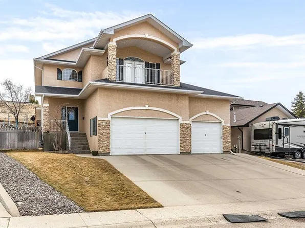 7 N Chinook Pl SW, Medicine Hat, AB T1A 8S1