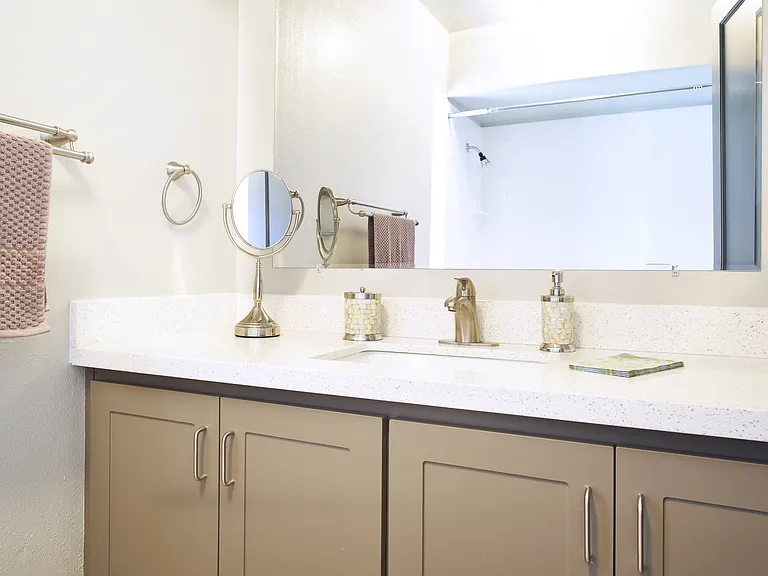 DP5 FURN bath (2)