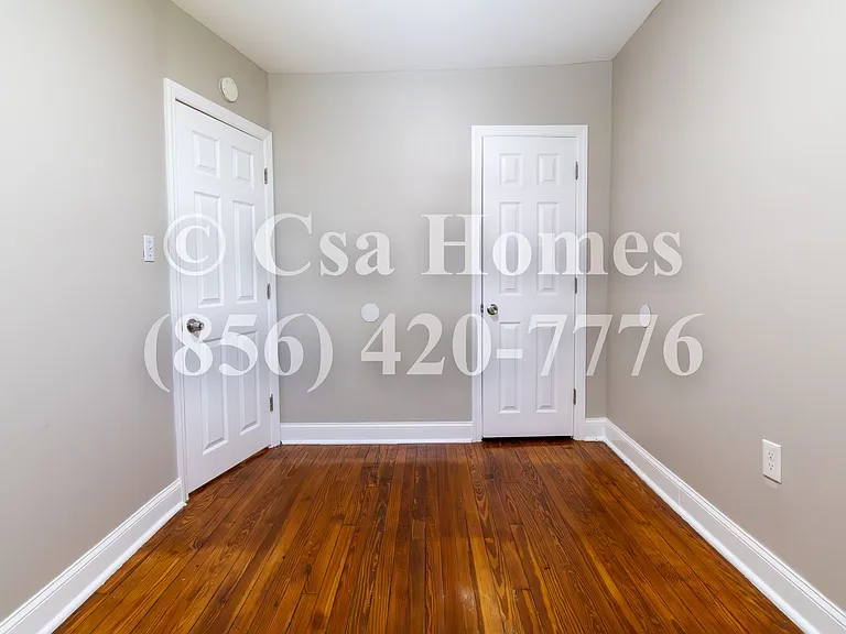 1502 S 9th St — Photo 17