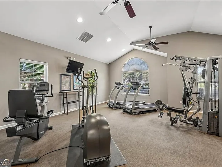 391 Gold Cove Ln — Photo 10
