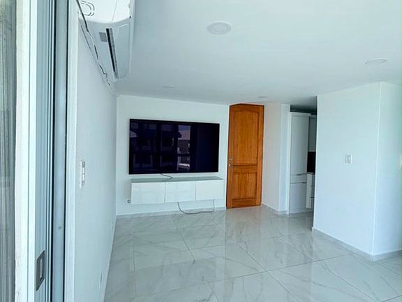 4th image of Reef Tower #10-C