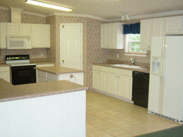 2nd image of 38 S Huspah Ct