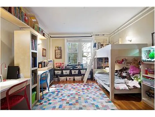 Sold by Douglas Elliman | media 10