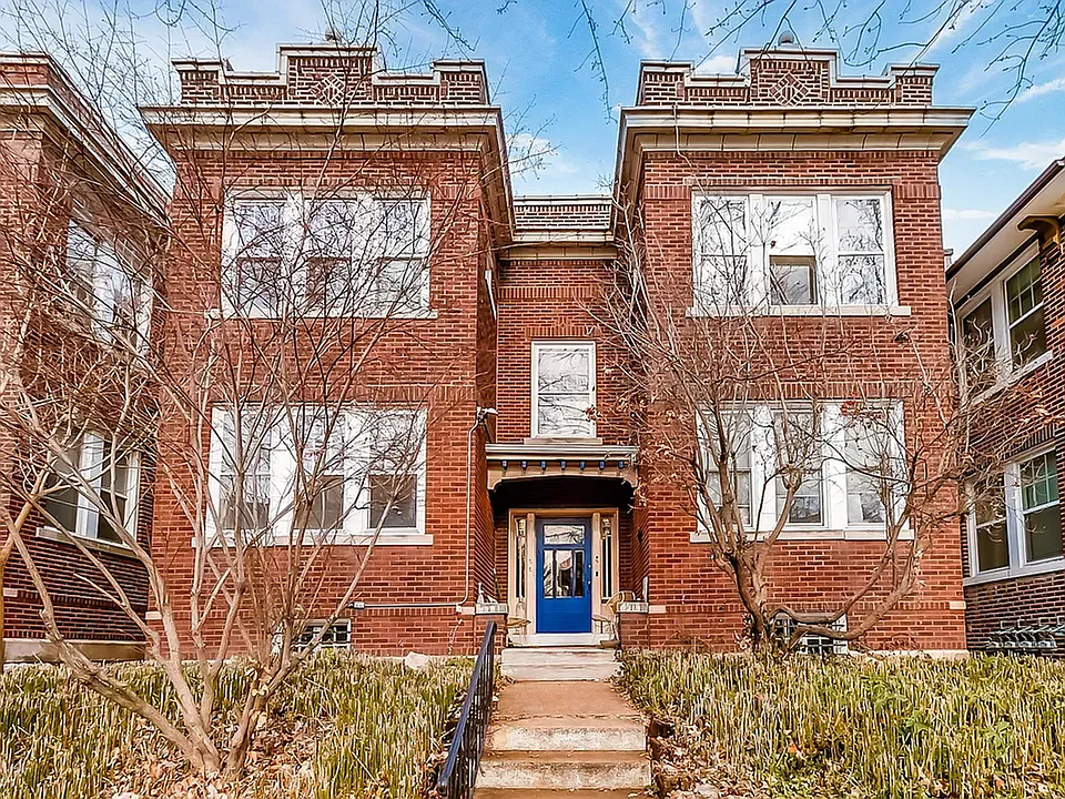 4219-4221 Botanical Ave