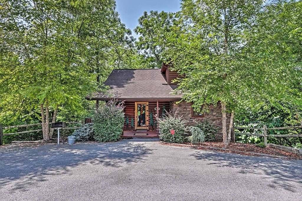 1910 Pittman Center Rd, Sevierville, TN 37862 Zillow