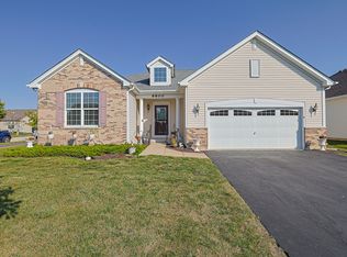 8800 Templeton Rd, Huntley, IL 60142