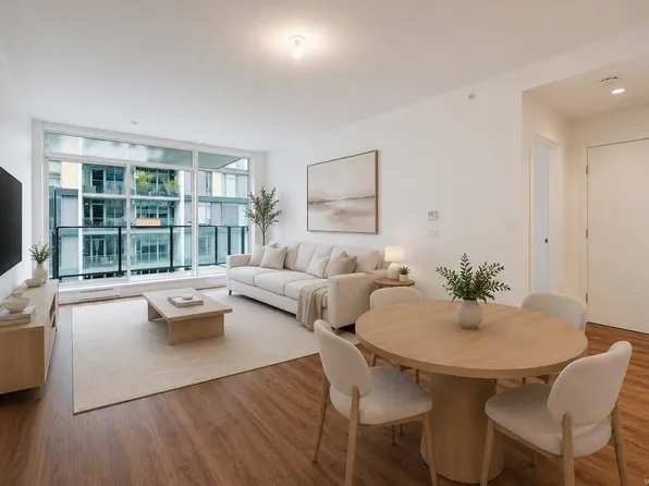 369 Tyee Rd #409, Victoria, BC V9A 0B6