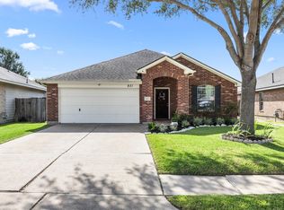 831 Shenandoah Falls Ln, Rosenberg, TX 77469