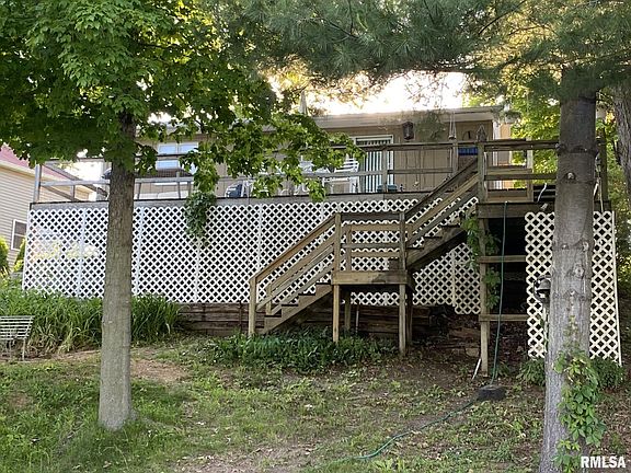 4th image of 93 Lake Warren Dr