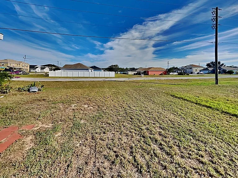 1388 N Platte Ct — Photo 23