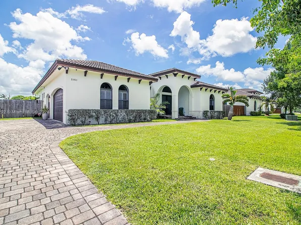 21031 SW 130th Ct, Miami, FL 33177