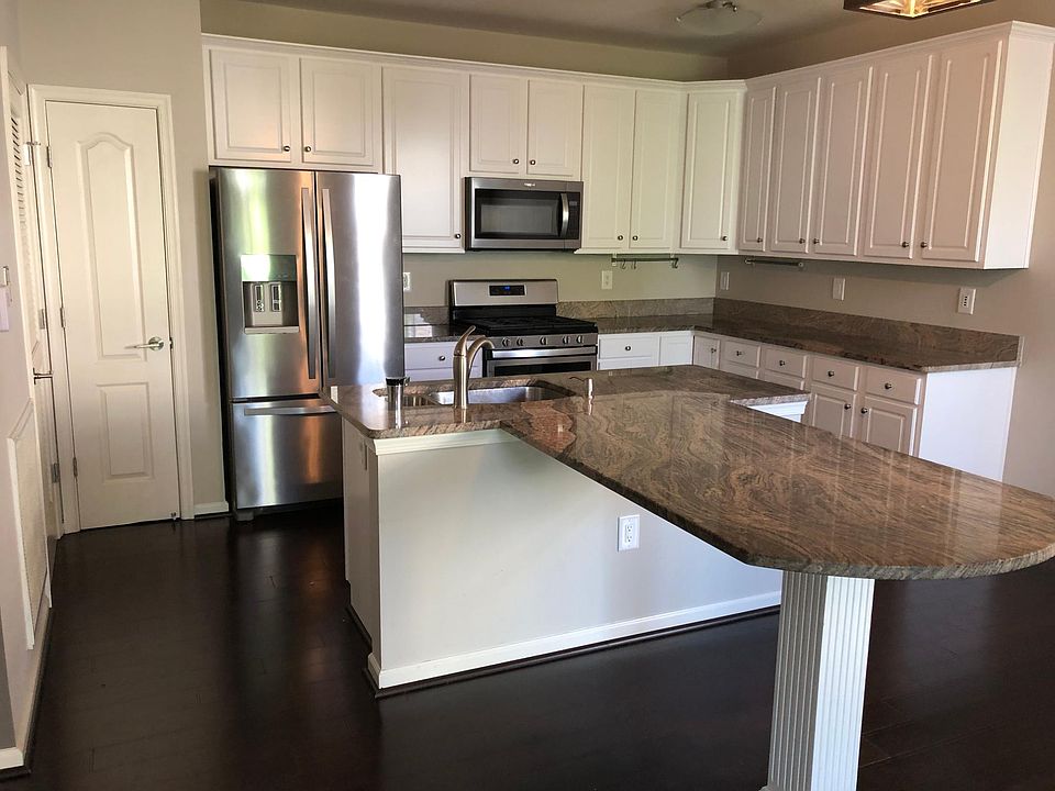 Kitchen Empty
