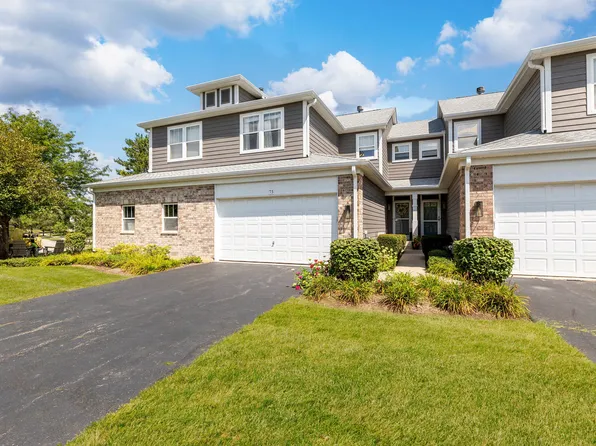 73 Woodview Dr, Glen Ellyn, IL 60137
