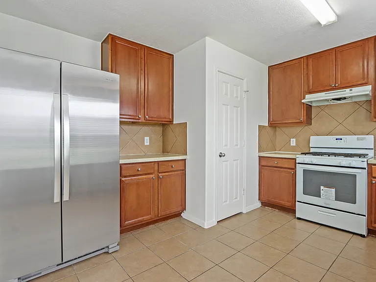 15127 Green Whisper Dr — Photo 11
