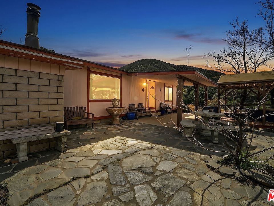 11426 Sierra Hwy, Saugus, CA 91390 | MLS #26651745 | Zillow