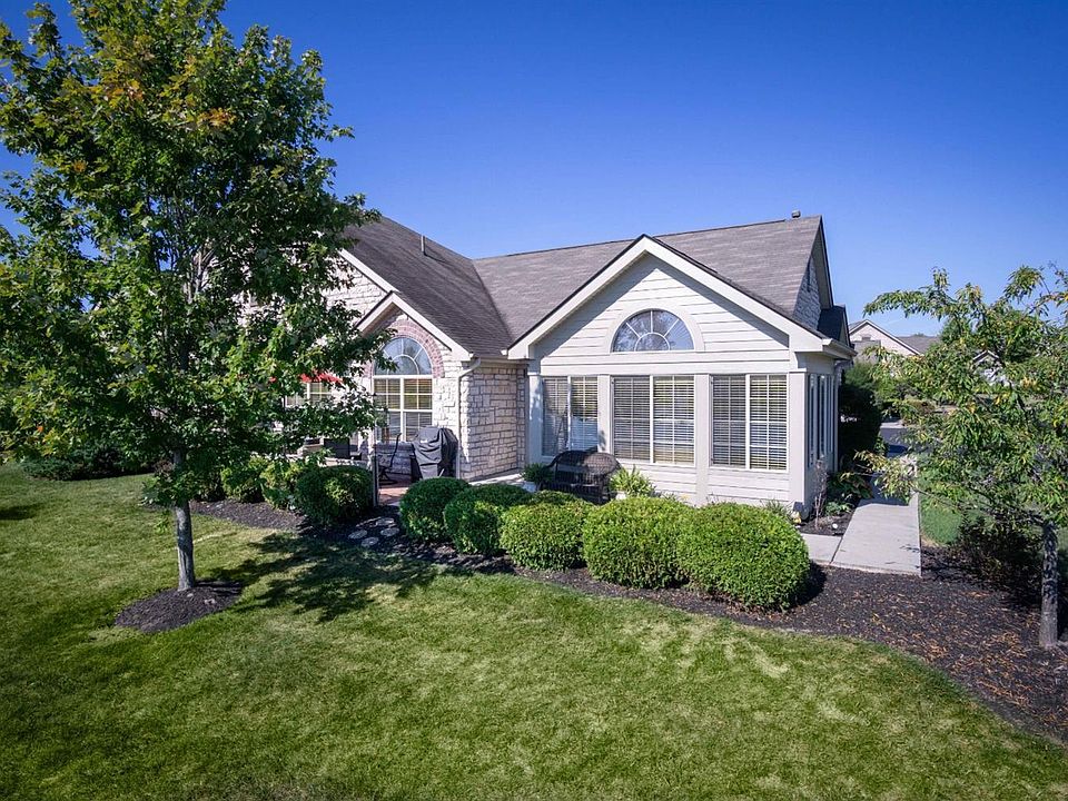 1st image of 1368 Cotswold Ln