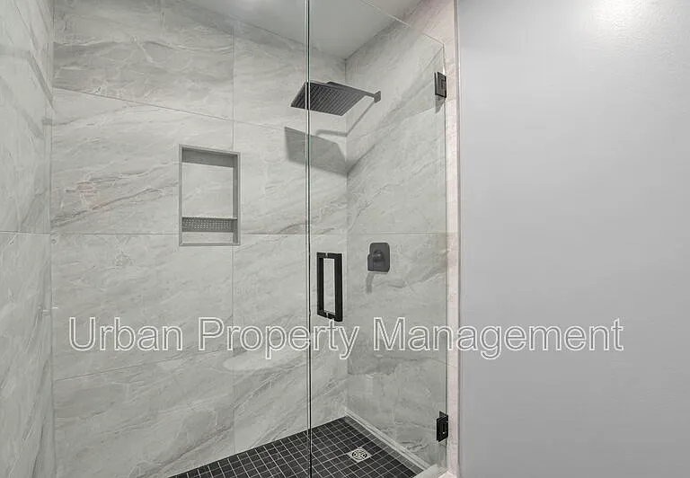 44 W Broadway #2405S — Photo 24