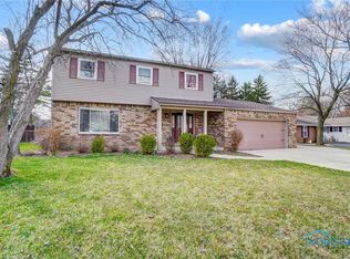 517 Lorraine Ave, Bowling Green, OH 43402