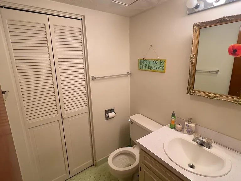 405 72nd Ave N #10 — Photo 12