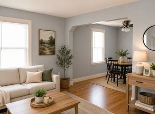 37 Walworth St, Worcester, MA 01602