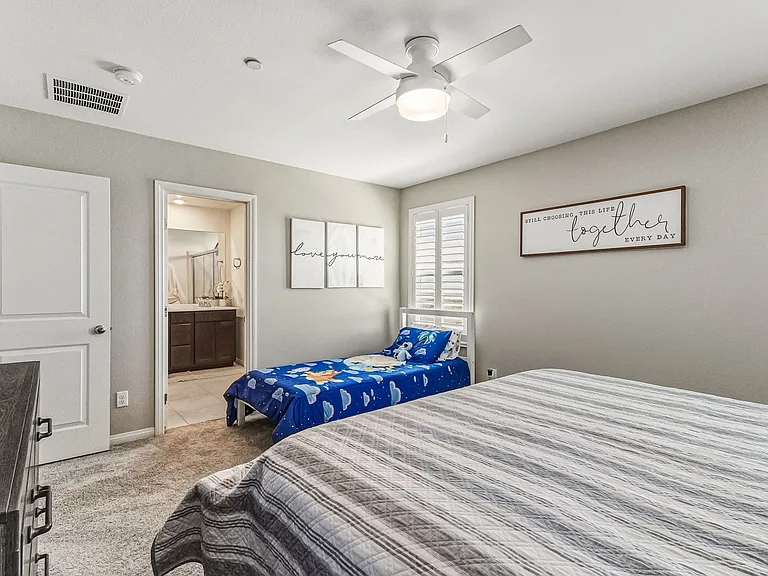 5390 Robinera Ct — Photo 19