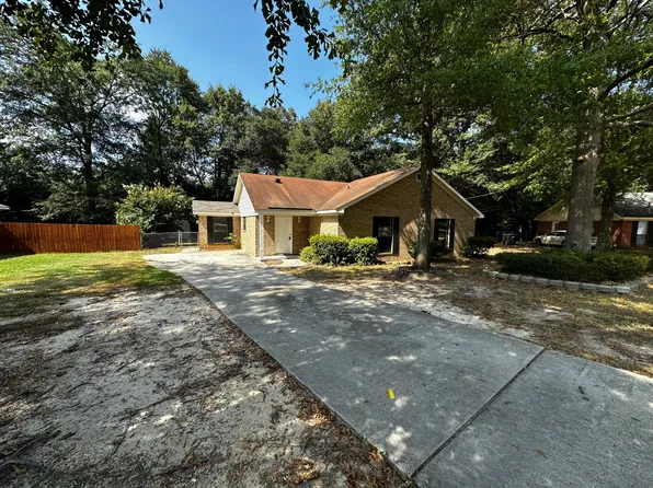 1013 Country Place Dr, Augusta, GA 30906