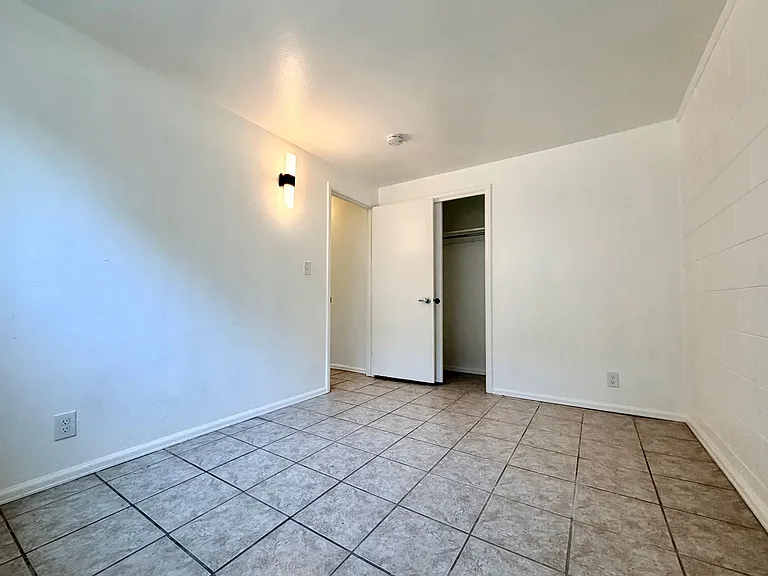 1116 Alford St #1-4 — Photo 7