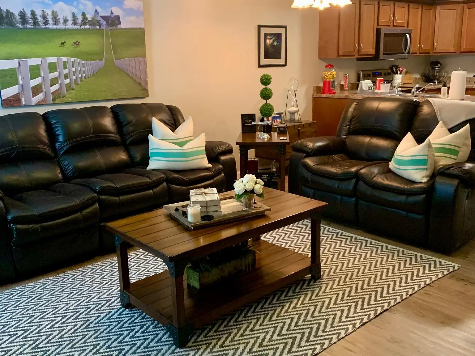 2 bed, 1.5 bath, 1150 sqft, $1,150 — Photo 3