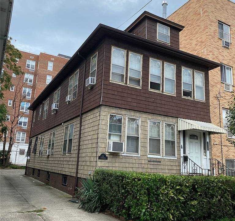 2nd image of 14123 Cherry Ave