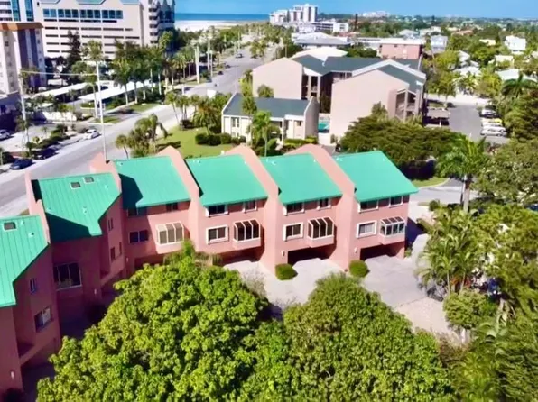 945 Benjamin Franklin Dr APT 2, Sarasota, FL 34236