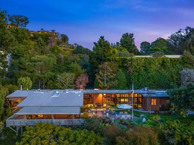 1455 Oriole Dr, Los Angeles, CA, 90069