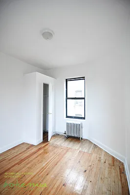 Rented by Bohemia Realty Group | media 10