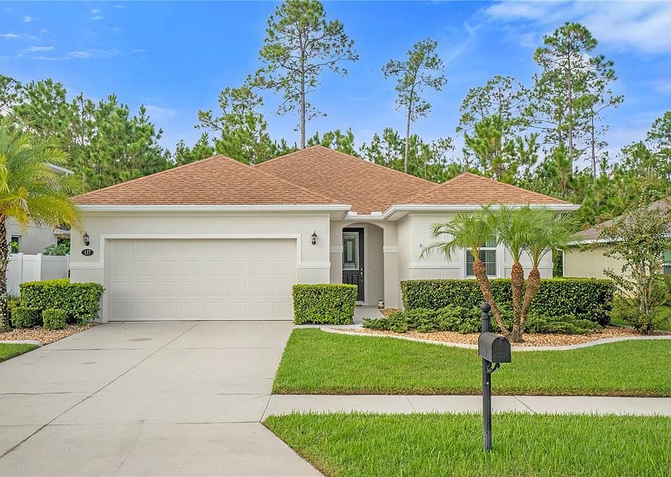 1st image of 137 PERGOLA PLACE