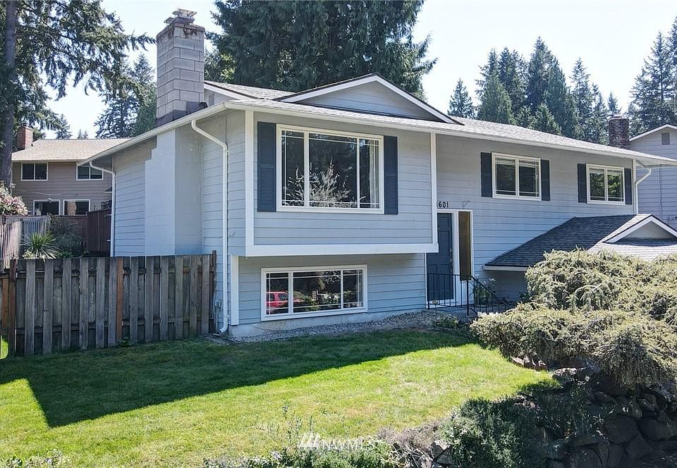 1st image of 11601 NE 145th St