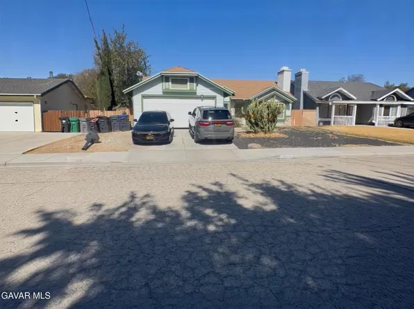 1631 W Avenue K11, Lancaster, CA 93534