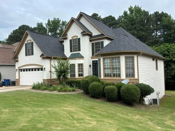 87 Towne Park Dr, Lawrenceville, GA 30044