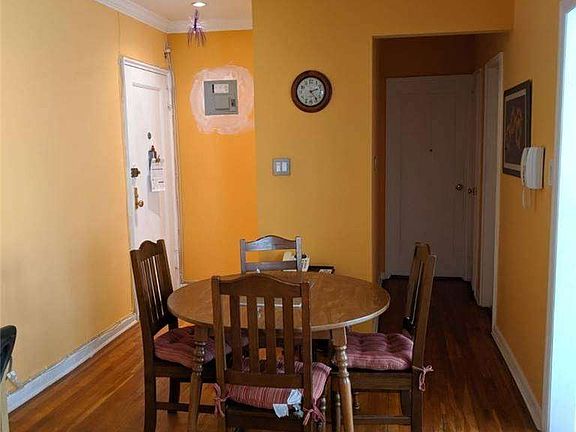 5th image of 90-10 32nd Ave #606
