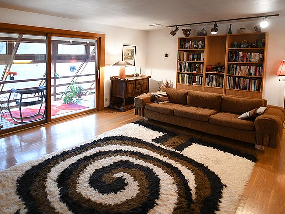 4th image of 3001 Ticonderoga Ln