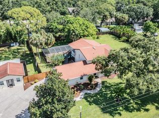 9517 W Flora St, Tampa, FL 33615