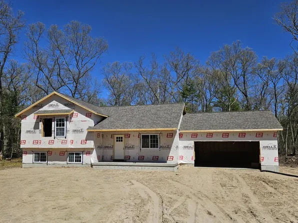 6810 Staple Rd, Twin Lake, MI 49457