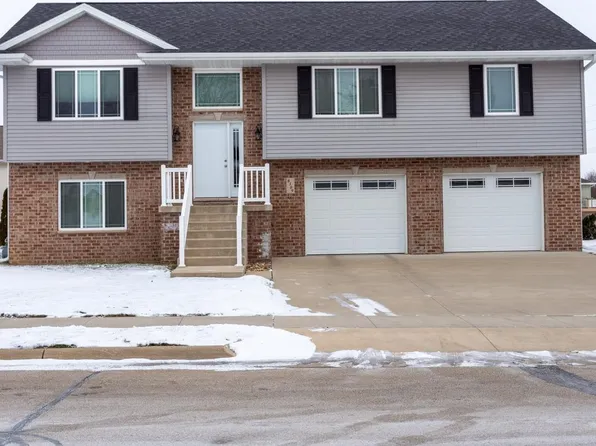6309 Saulk Trl, Asbury, IA 52002