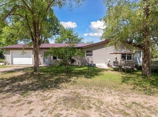 301 N Spring St, Gladwin, MI 48624