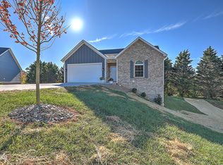 249 Oak View Cir, Bristol, TN 37620
