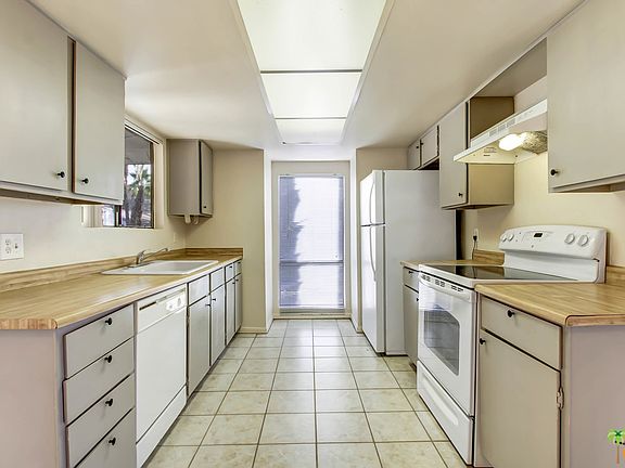 5th image of 5245 E Waverly Dr Unit 98