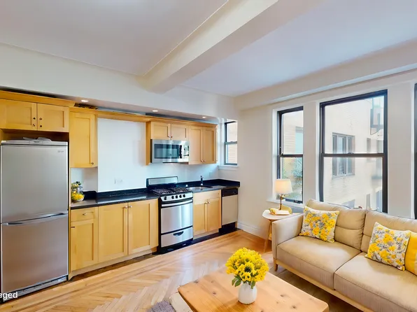 210 East 68th Street image 1 of 14