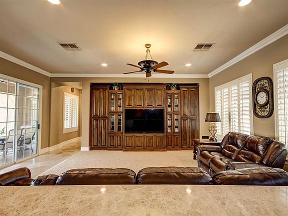 2nd image of 3224 E Vallejo Ct